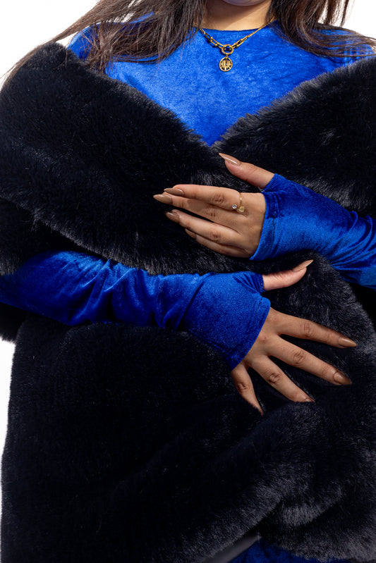 Black Faux Mamies Fur Shawl