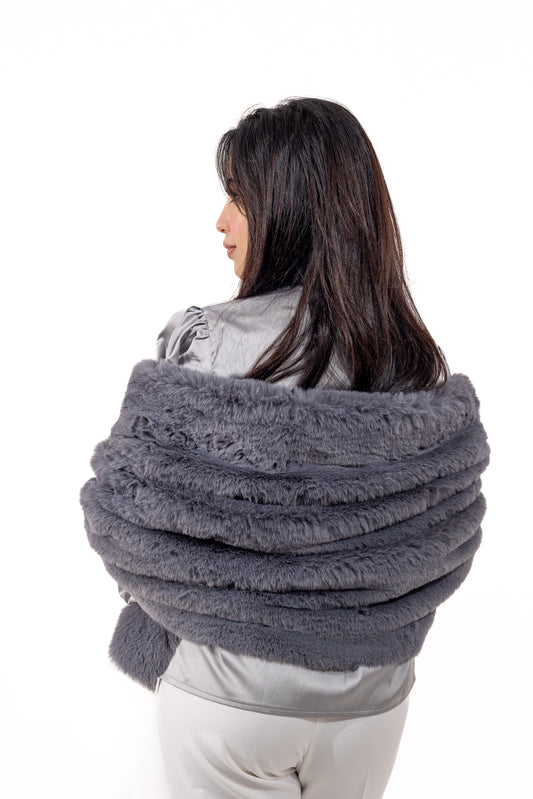 Faux mink fur shawl - Gray