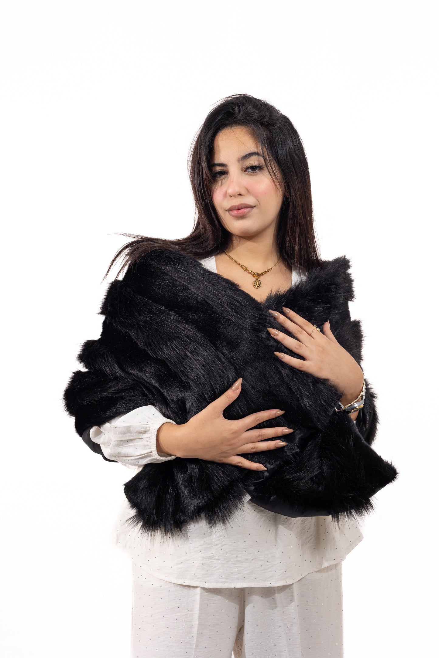 Ribbed Faux Fur Shawl - Black