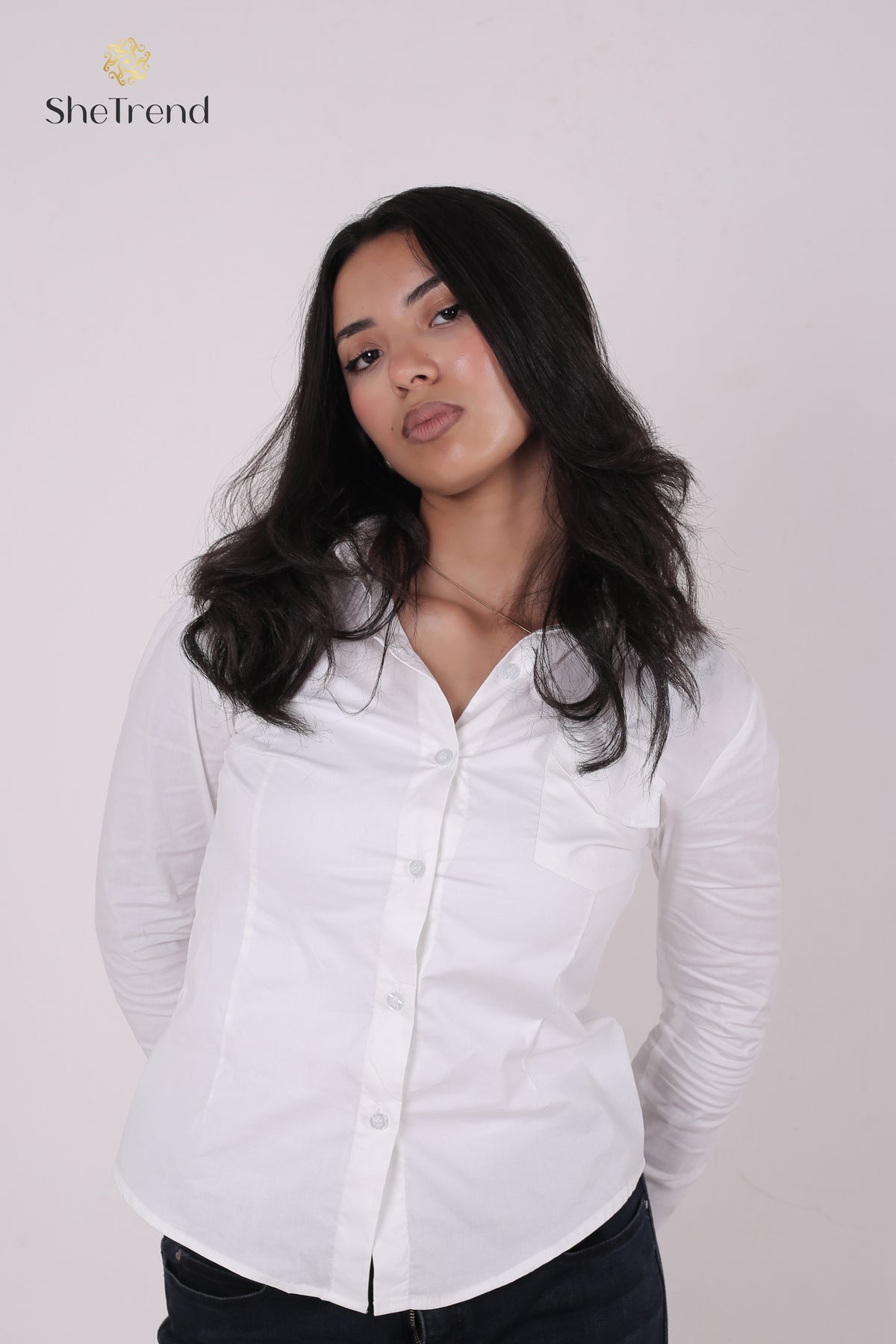 White Cotton Long-Sleeve chemise