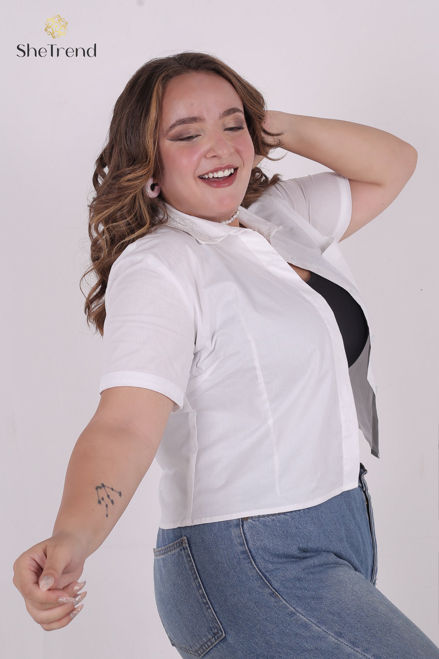 White Cotton Short-Sleeve Chemise